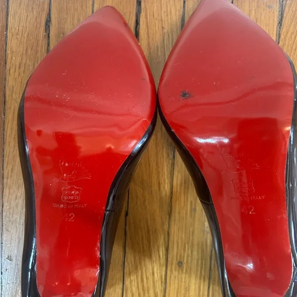 Red bottom heels - Picture 6 of 8